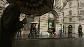 Ljudje na ulici v Ljubljani