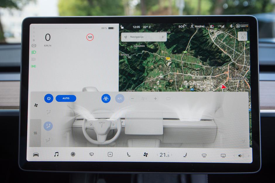 Tesla Y | Avtor: Anže Petkovšek