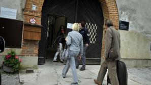 Prihod Nade Cesarec v zapor