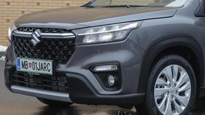 predstavitev Suzuki S-CROSS