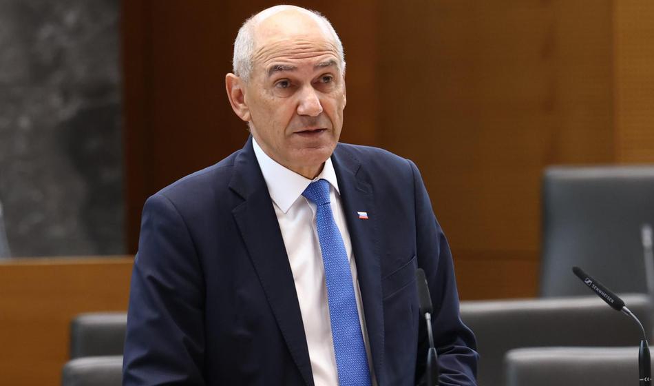 Na politični parket vstopa nekdanja partnerka Janeza Janše