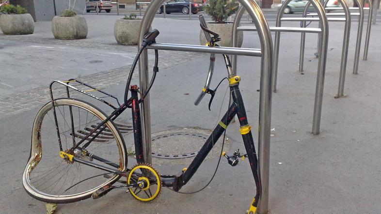 Po podatkih policije na območju Ljubljane letno ukradejo od 1100 do 1300 koles. 