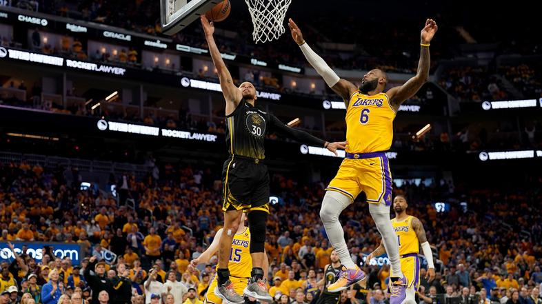 Golden State Warriors : Los Angeles Lakers