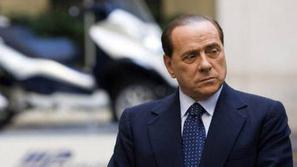 Berlusconi zanika vse obtožbe. (Foto: Reuters)