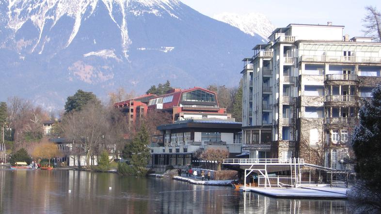 Blejski hoteli so bili decembra polni, slabši obeti so za drugo polovico januarj