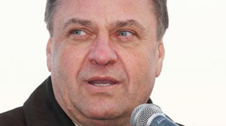 Ljubljanski župan Zoran Jankovič meni, da je bil Mercator prodan kot cena za obv