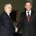 Lech Kaczynski in Donald Tusk