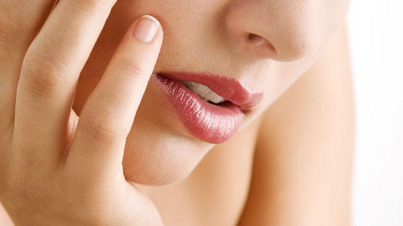 Arganovo olje se uporablja za nego celega telesa, primerno pa je tudi za uživanj