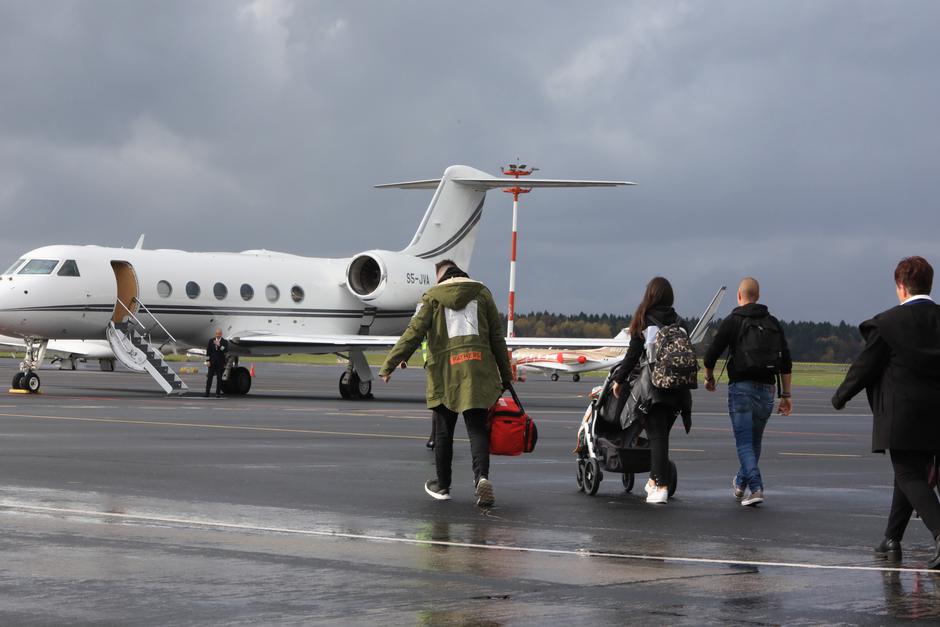 Kris odhod z Brnika | Avtor: Saša Despot