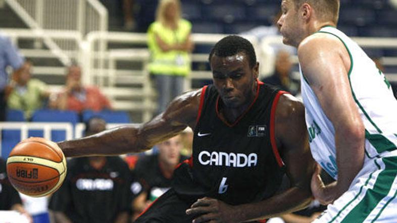 nesterovic_atene_reu_main