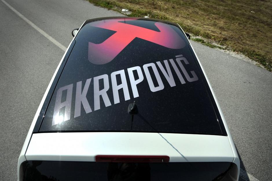 Renault clio RS Akrapovič | Avtor: Anže Petkovšek