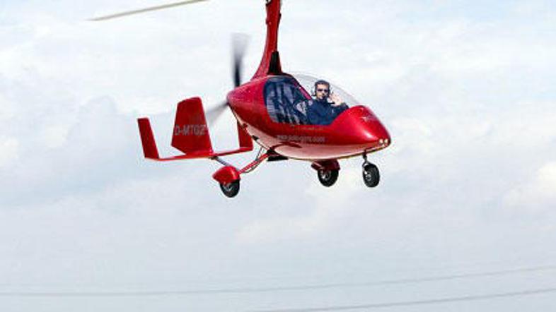 Leteči avtomobil družbe PAL-V.