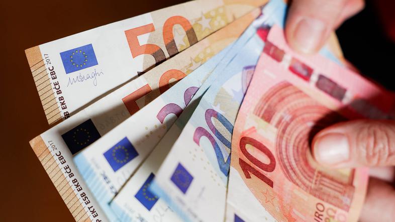 denar, bankovci, gotovina