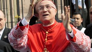 Državni tajnik Svetega sedeža, kardinal Tarcisio Bertone (Foto: Reuters)