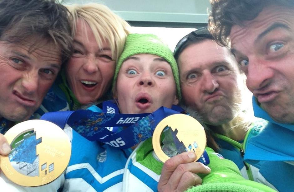 tina maze ekipa mauro pini andrea massi | Avtor: Facebook