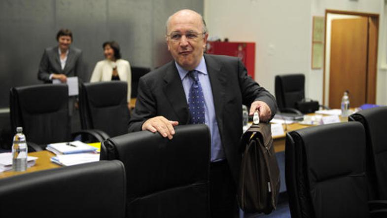 Komisar je v primeru Slovenije vnovič izrecno opozoril tudi na vpliv staranja pr