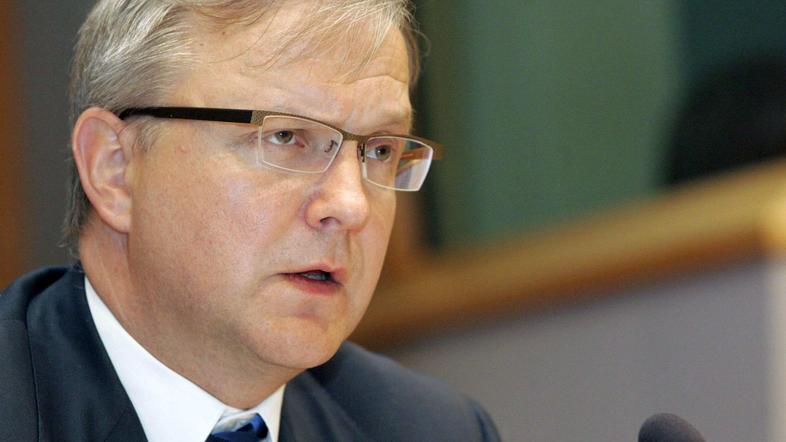 Komisija je bila "presenečena nad odločitvijo" hrvaškega sabora, je poudaril Reh