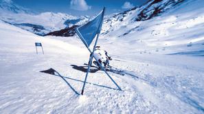 smučanje smučar sneg