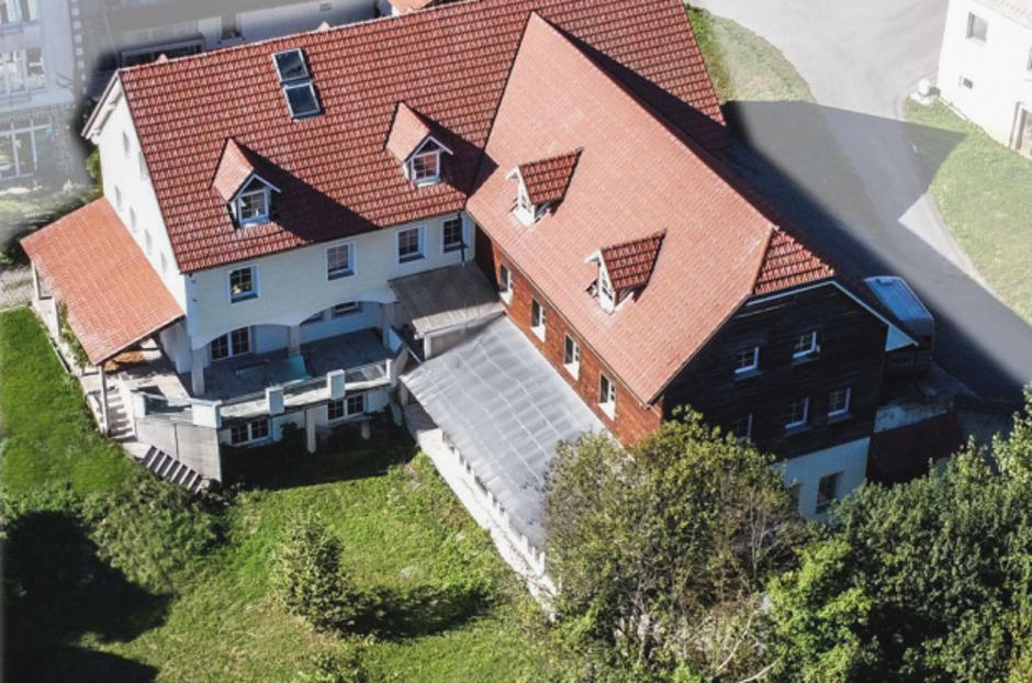 Kandrše vila dvorec | Avtor: Roni nepremičnine