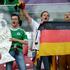 navijač navijači zastava pokal maketa Nemčija Italija polfinale Varšava Euro 201