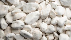 Beli kamni