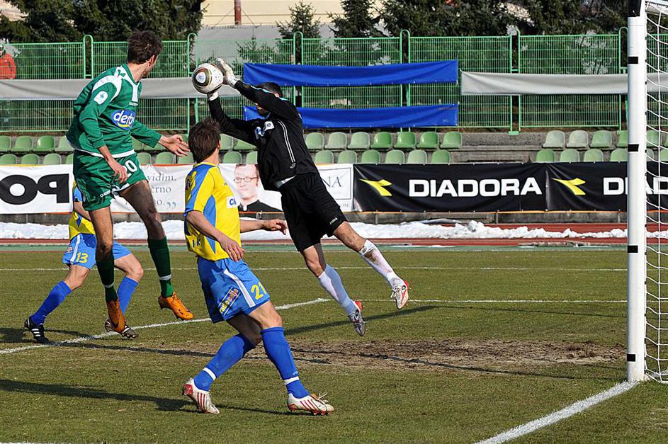 Amel Mujcinovic Luka Prasnikar