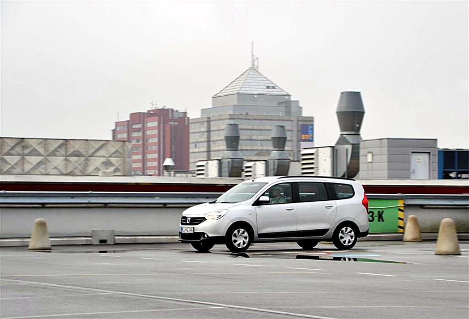 Dacia lodgy | Avtor: Gregor Prebil