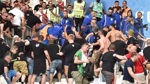 (Madžarska - Islandija)