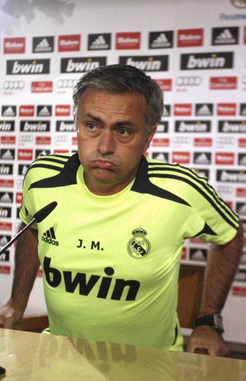 jose mourinho real madrid tiskovna konferenca santiago bernabeu | Avtor: EPA