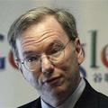 Eric Schmidt ne želi, da bi Microsoft kupil Yahoo.