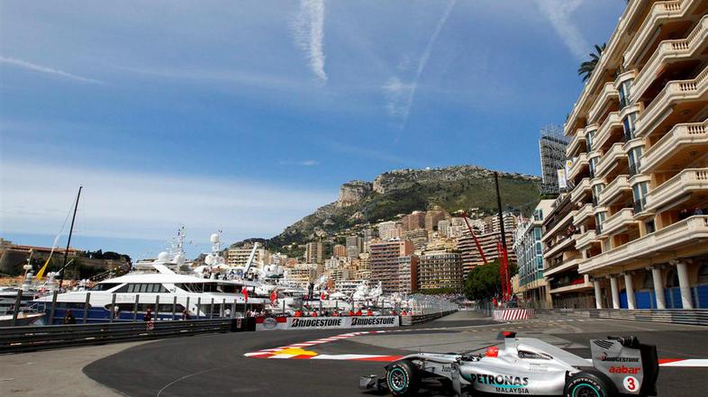 Po šestih dirkah ima Schumacher 22 točk oziroma 56 manj od Webbra. (Foto: Reuter