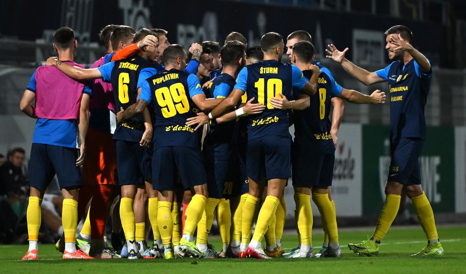 Celje suvereno na derbiju vodilnih ekip, Domžale do prve zmage