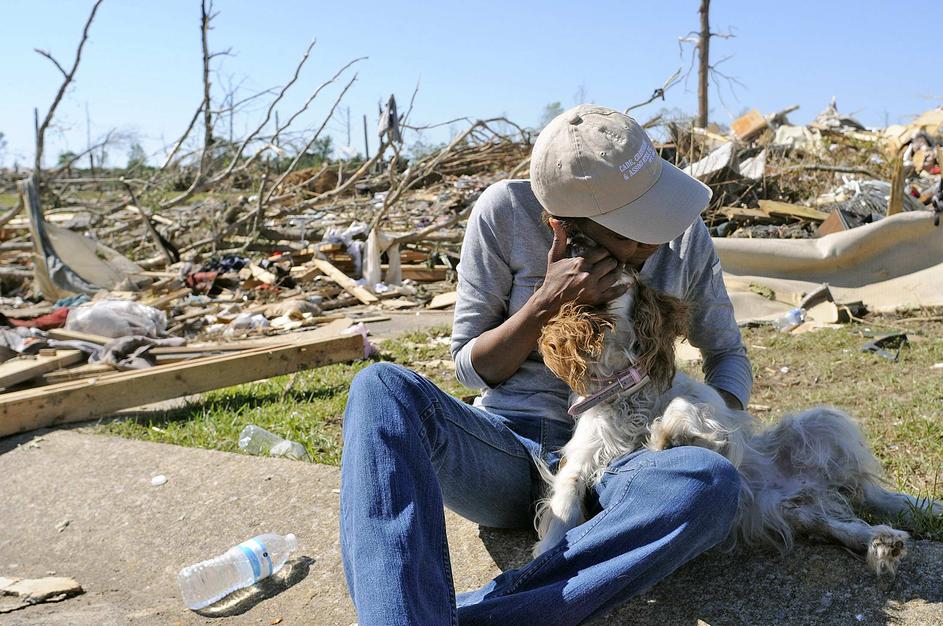 TORNADO, alabama, ZDA, razdejanje