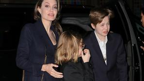 angelina jolie, shiloh