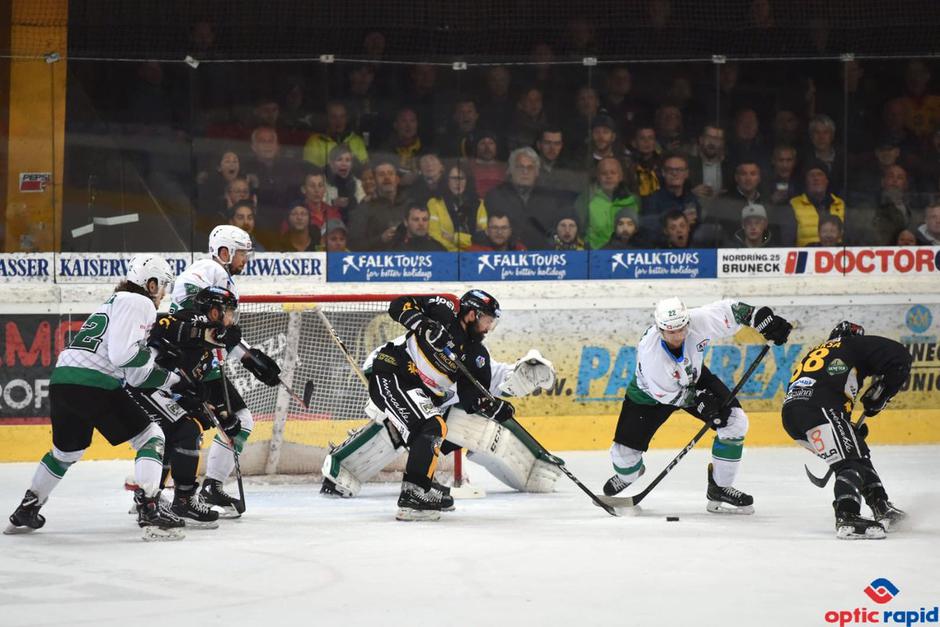 Pustertal SŽ Olimpija | Avtor: Reševalni pas/Twitter