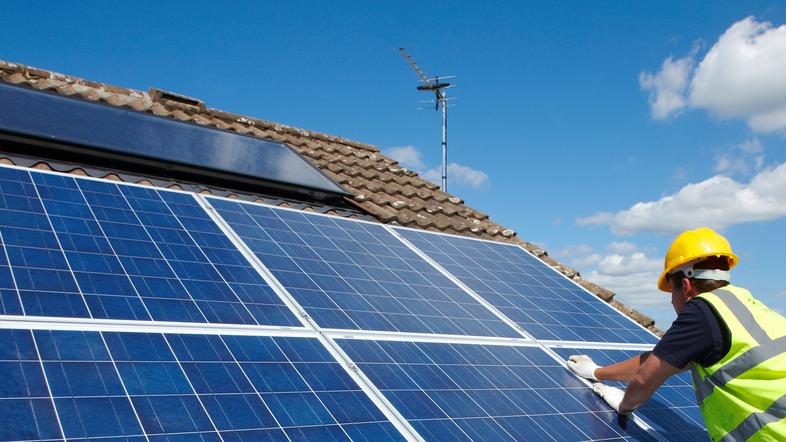 Sončna elektrarna na hiši