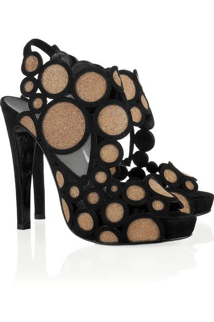 Piere Hardy, 1.600 EUR.