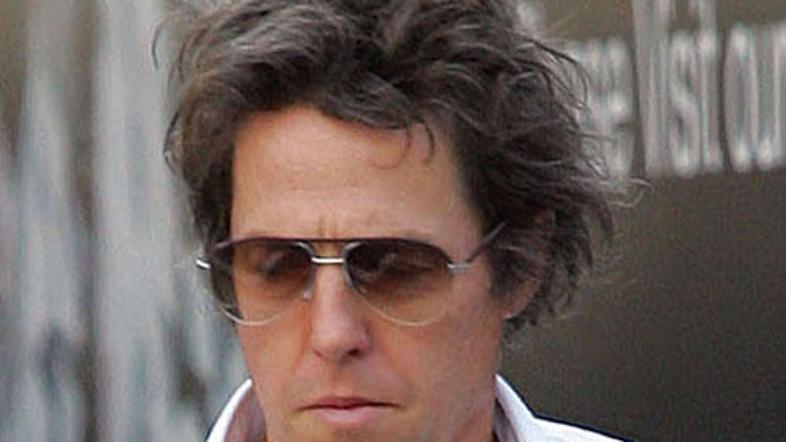 Čas je, da se Hugh spravi v red in ustali. Vendar brez nasmeška na obrazu. (Foto