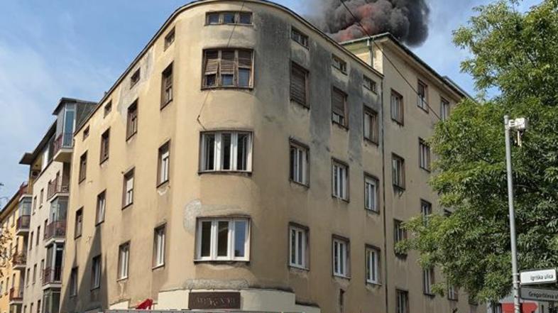 Požar v bližini vladne palače