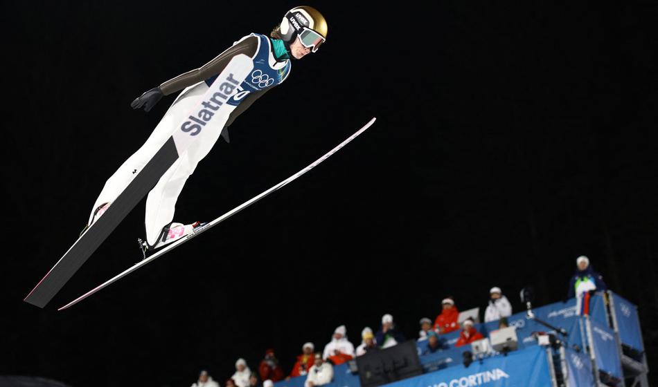 Štiri skakalke boljše od Nike Prevc