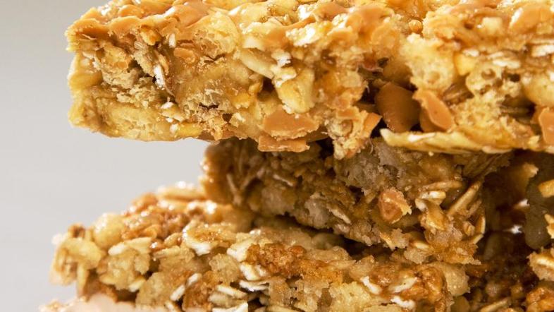 Banane, datlje in oves uvrščamo med varovalna živila, ki so za zdravje nadvse po