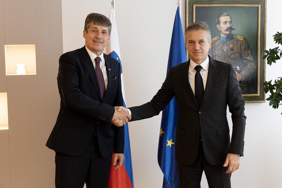 Borut Sajovic Robert Golob | Avtor: gov.si