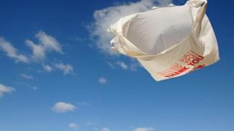 Vrečka je lahko tudi nevarna. (Foto: iStockphoto)