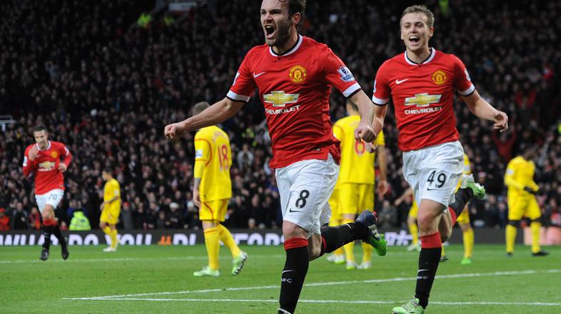 Mata Manchester United Liverpool