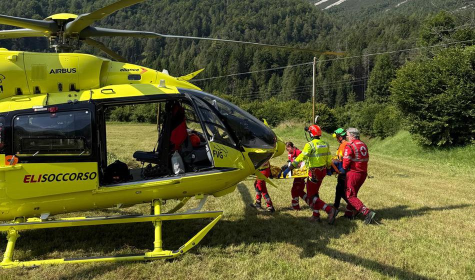 Mladeniča sta blizu slovenske meje padla v smrt