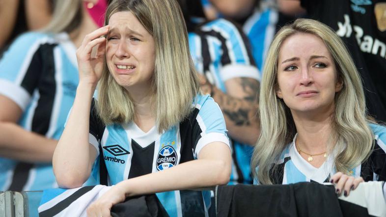 Grêmio navijači izpad