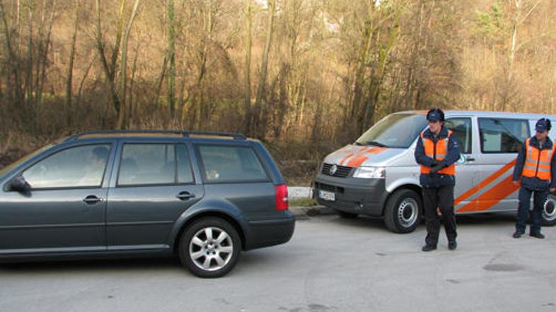 Cestninski nadzorniki bodo dan in noč bedeli nad uporabo vinjet na avtocestah.