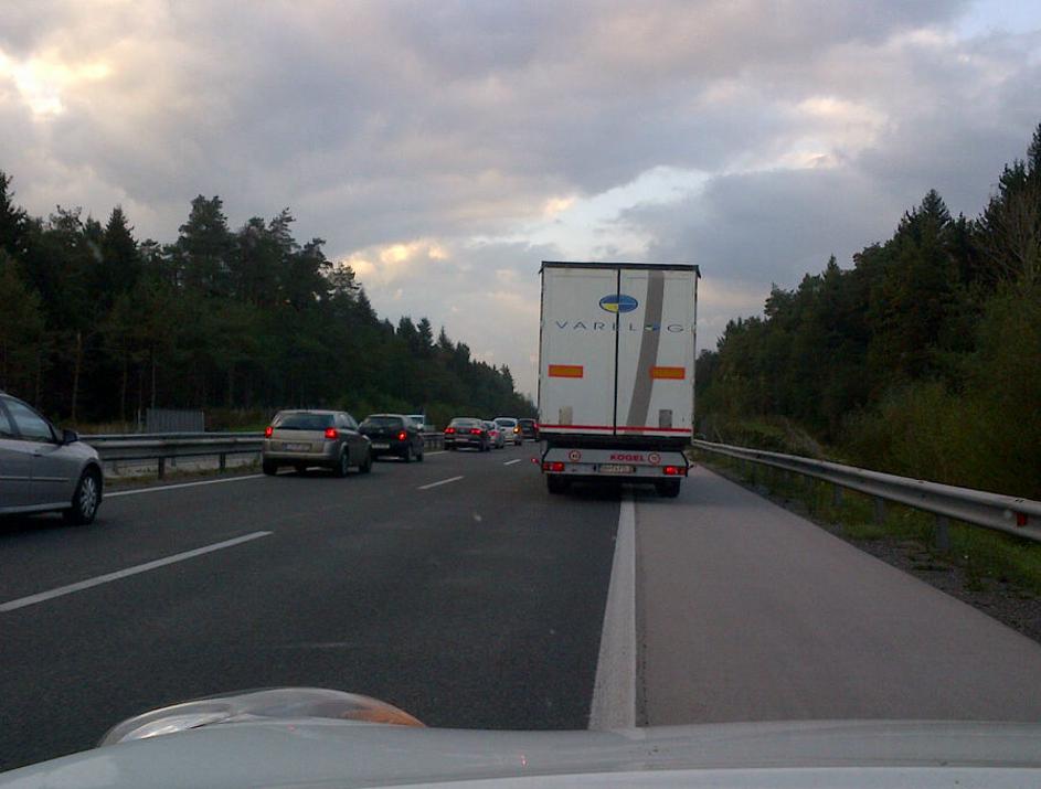 Nesreča na gorenjski avtocesti