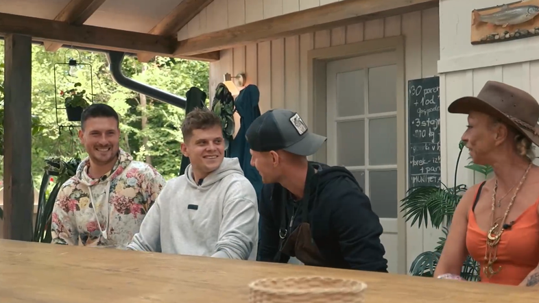kmetija, tim, tilen