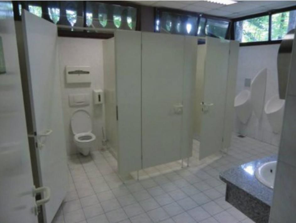 Stranišče na Bledu.